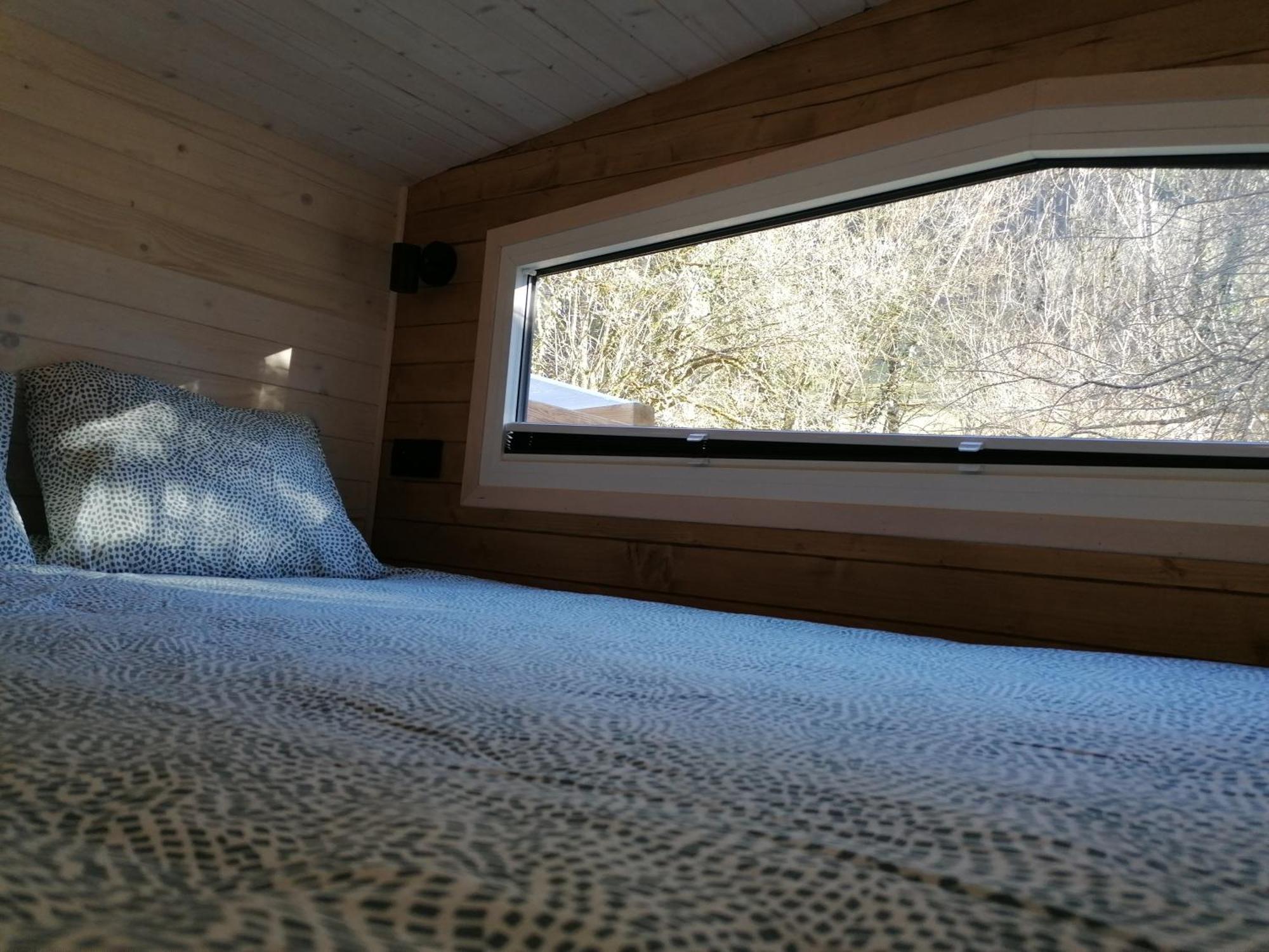 Camping Le Trejeux - Petit Chalet Thones Ngoại thất bức ảnh